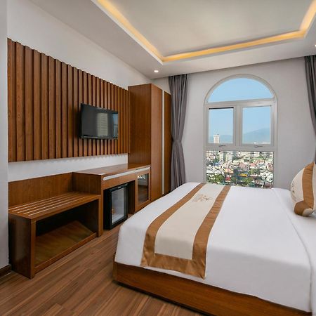 Prague Da Nang Beach Hotel Dış mekan fotoğraf