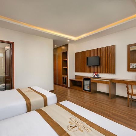 Prague Da Nang Beach Hotel Dış mekan fotoğraf