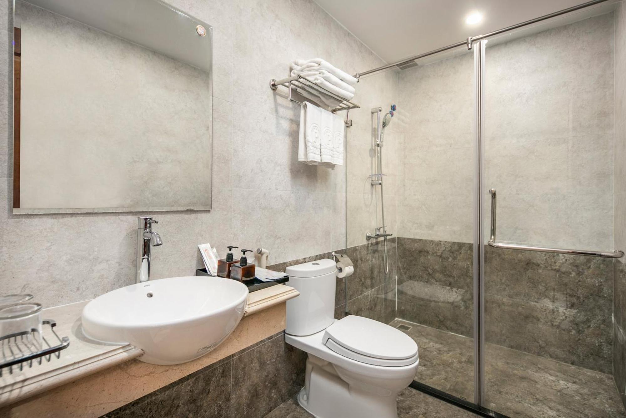 Prague Da Nang Beach Hotel Dış mekan fotoğraf