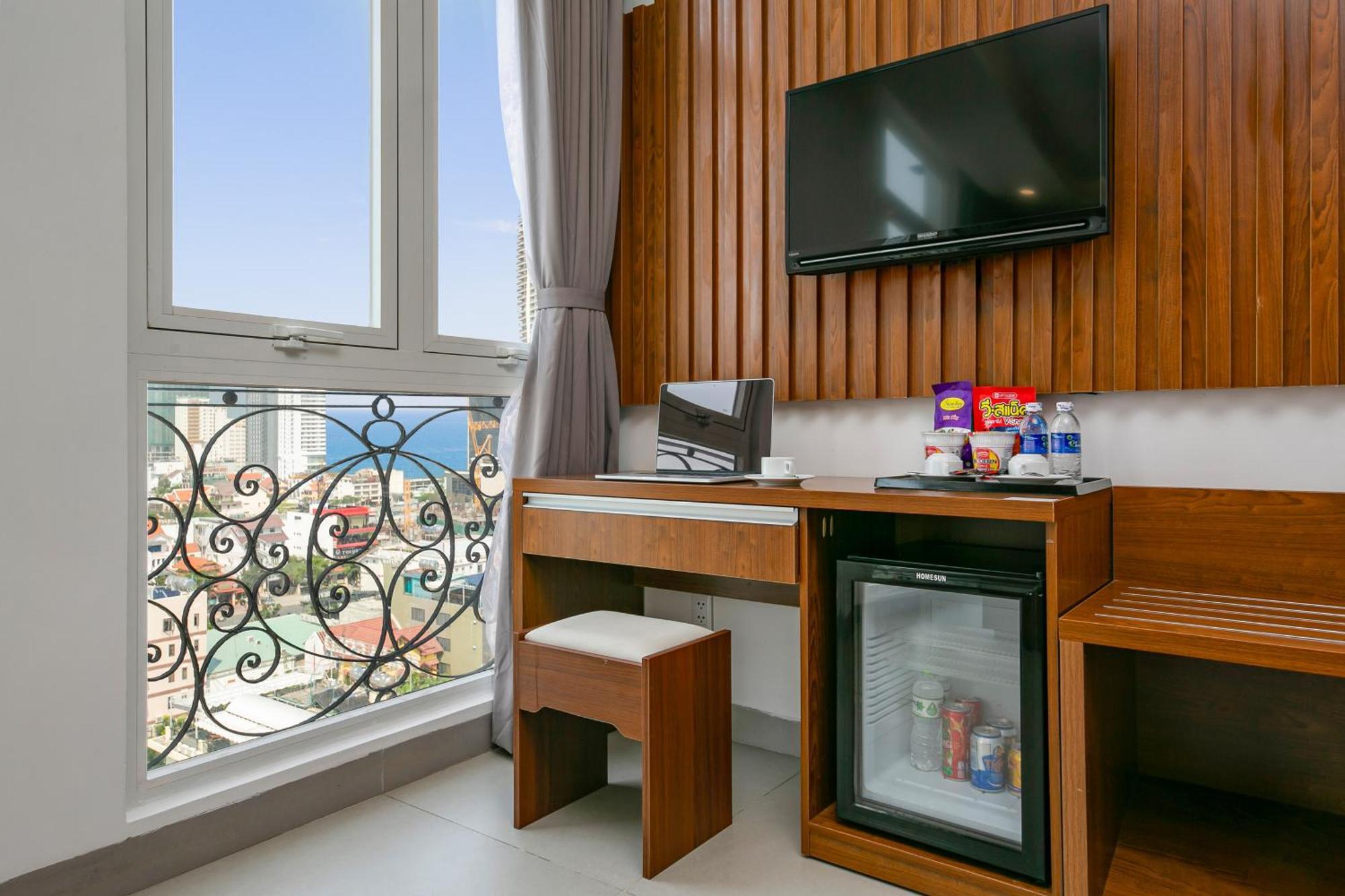 Prague Da Nang Beach Hotel Dış mekan fotoğraf