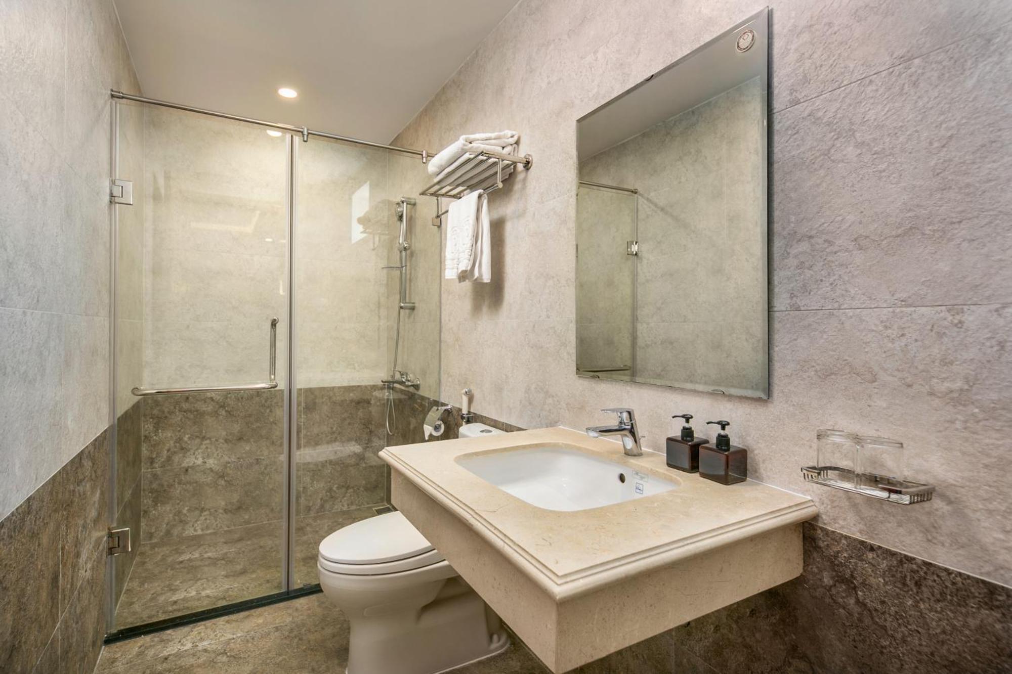 Prague Da Nang Beach Hotel Dış mekan fotoğraf